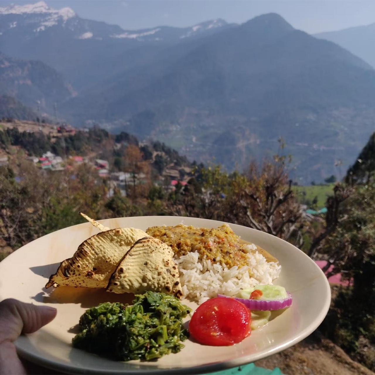 Cafe Buransh Villa Sari Kültér fotó